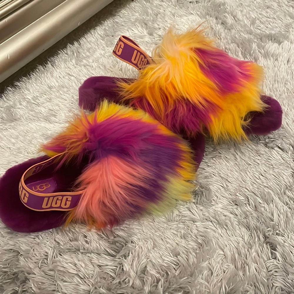 Fluffy ugg slippers